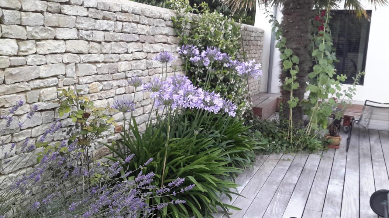 مبيت وإفطار سان مارتن دو ر Les Jardins De Clerjotte المظهر الخارجي الصورة